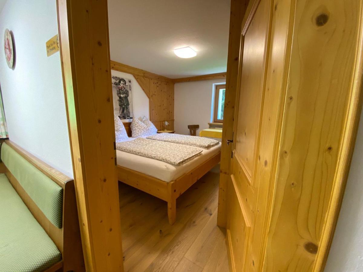 Haus Waldrand Apartment Оберндорф-ин-Тирол Екстериор снимка