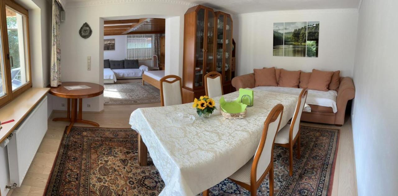 Haus Waldrand Apartment Оберндорф-ин-Тирол Екстериор снимка