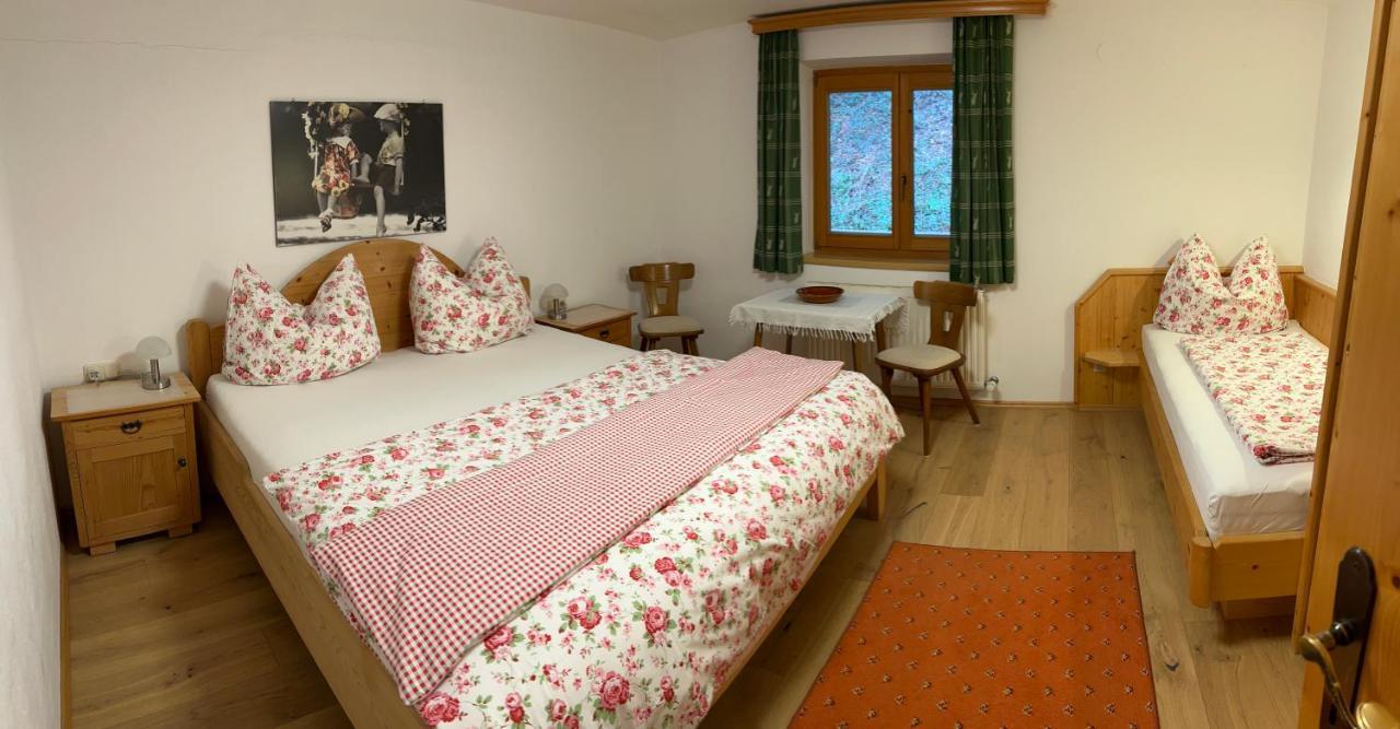 Haus Waldrand Apartment Оберндорф-ин-Тирол Екстериор снимка
