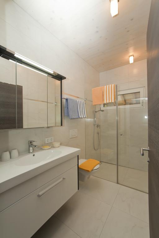 Haus Waldrand Apartment Оберндорф-ин-Тирол Стая снимка